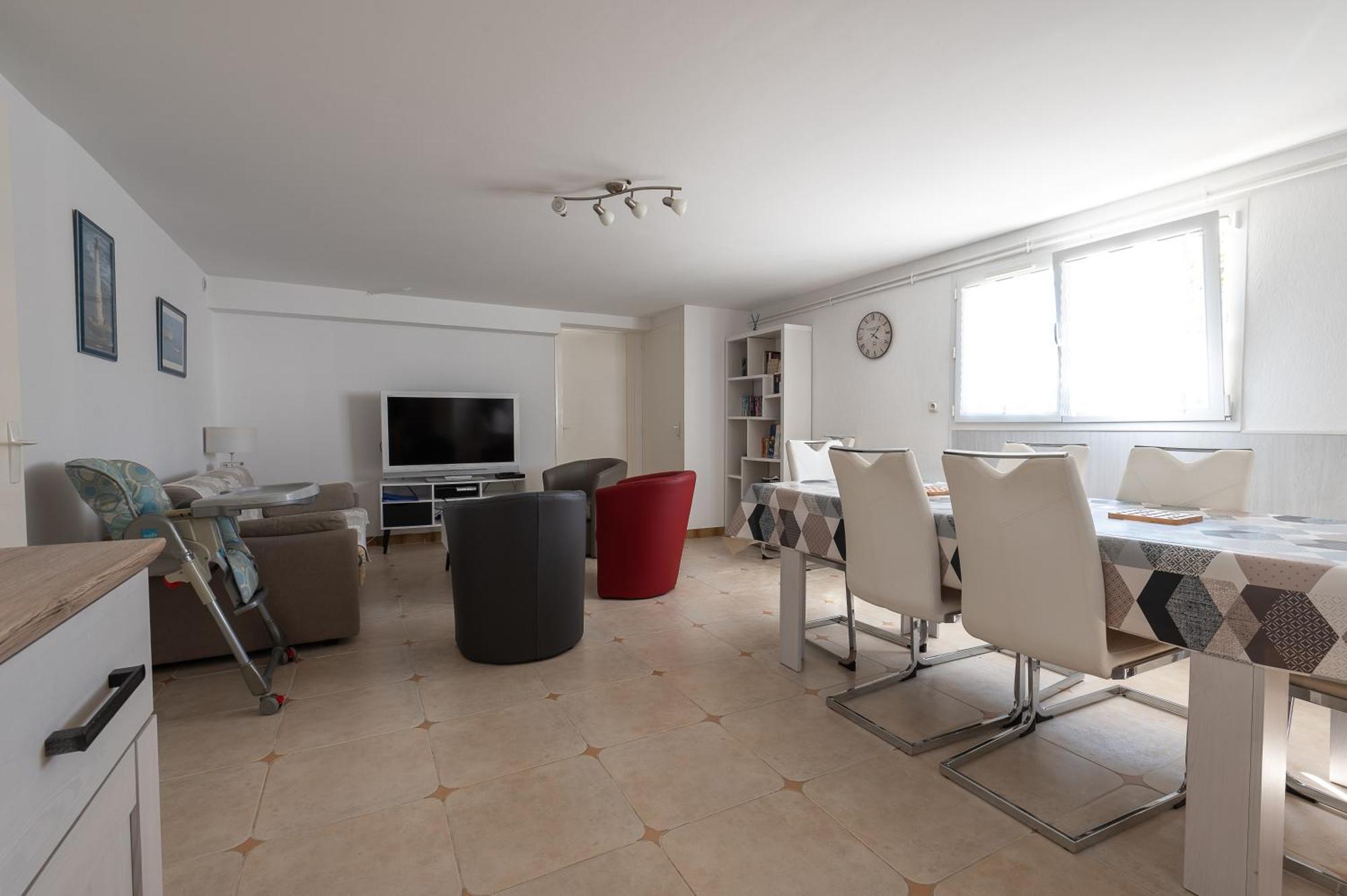 Appartement Independant 80M² Dans Villa 생죠지드디돈느 외부 사진
